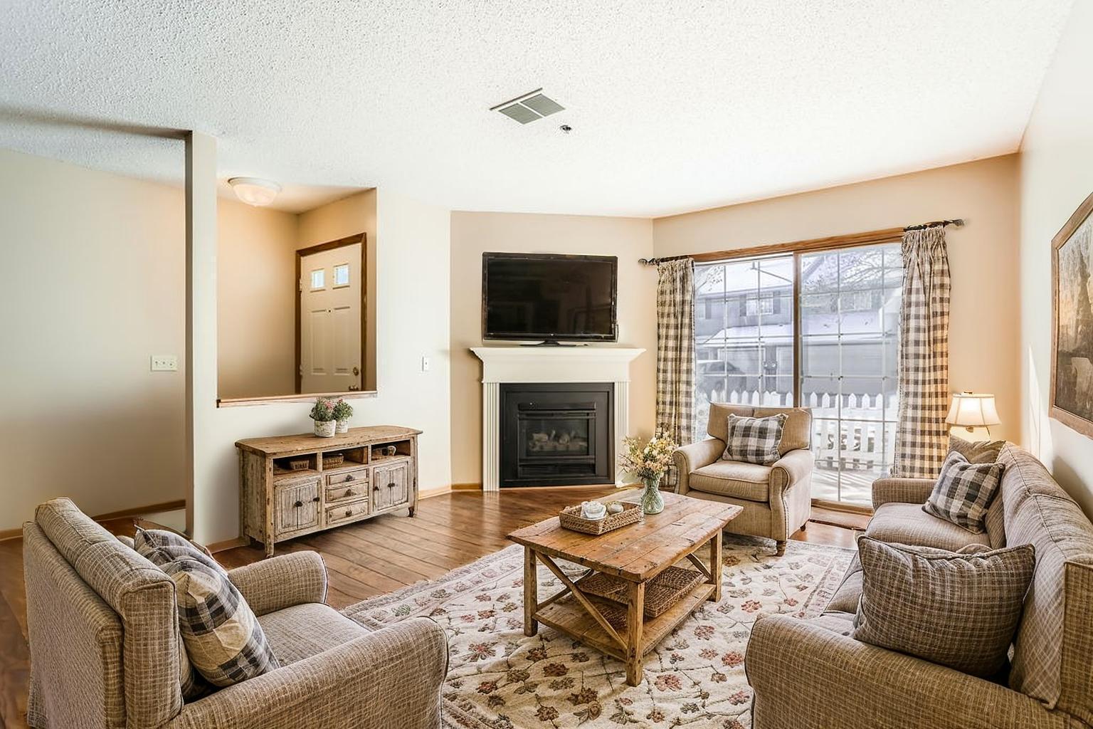 2588 Lockwood Drive