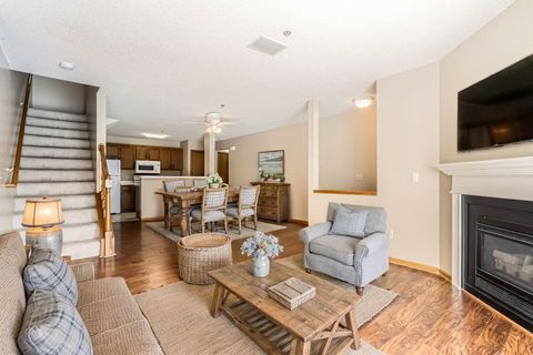 2588 Lockwood Drive Mendota Heights MN 55120