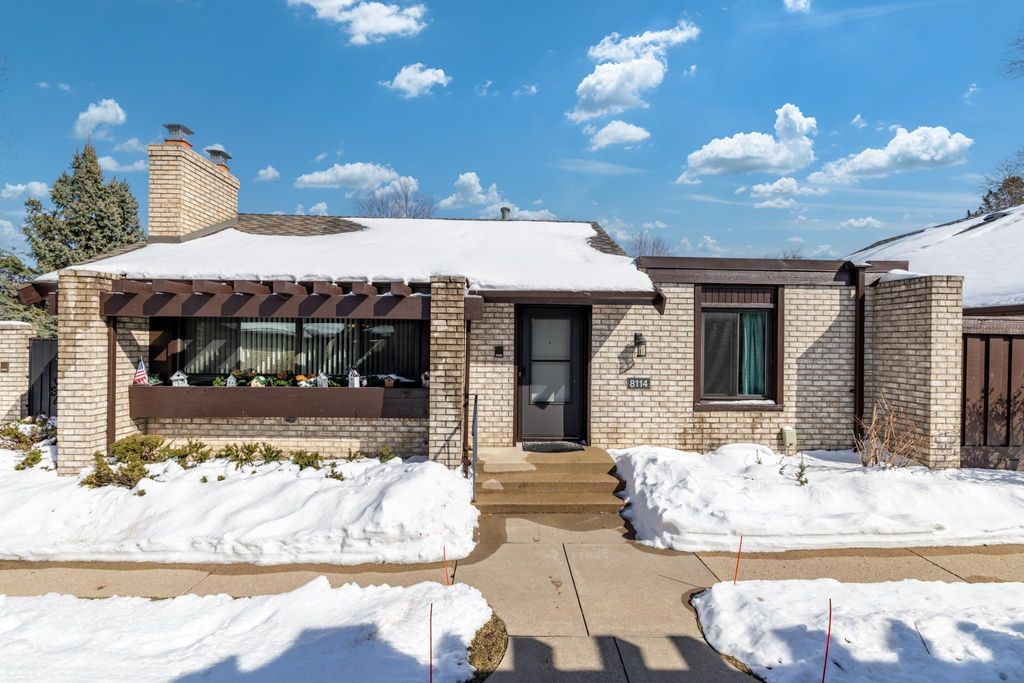 Photo of 8114 Pennsylvania Road, Bloomington, MN 55438 (MLS # 7039985)