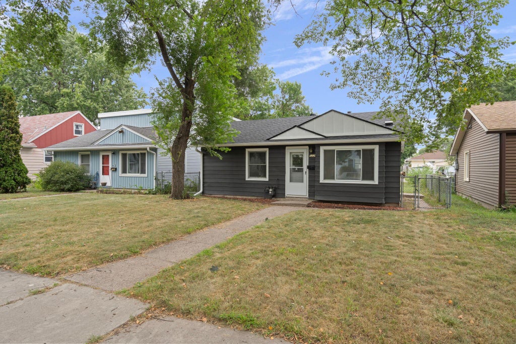 Photo of 5226 Girard Avenue N, Minneapolis, MN 55430 (MLS # 7134182)