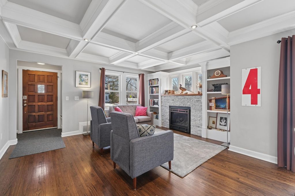 Photo of 3820 47th Avenue S, Minneapolis, MN 55406 (MLS # 7000506)