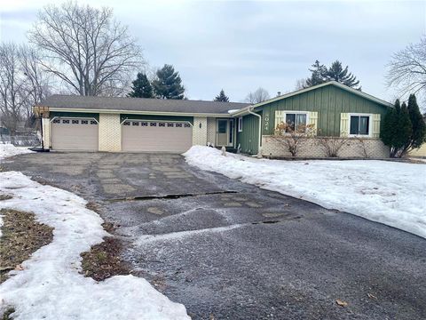 8024 Vincent Circle N Brooklyn Park MN 55444