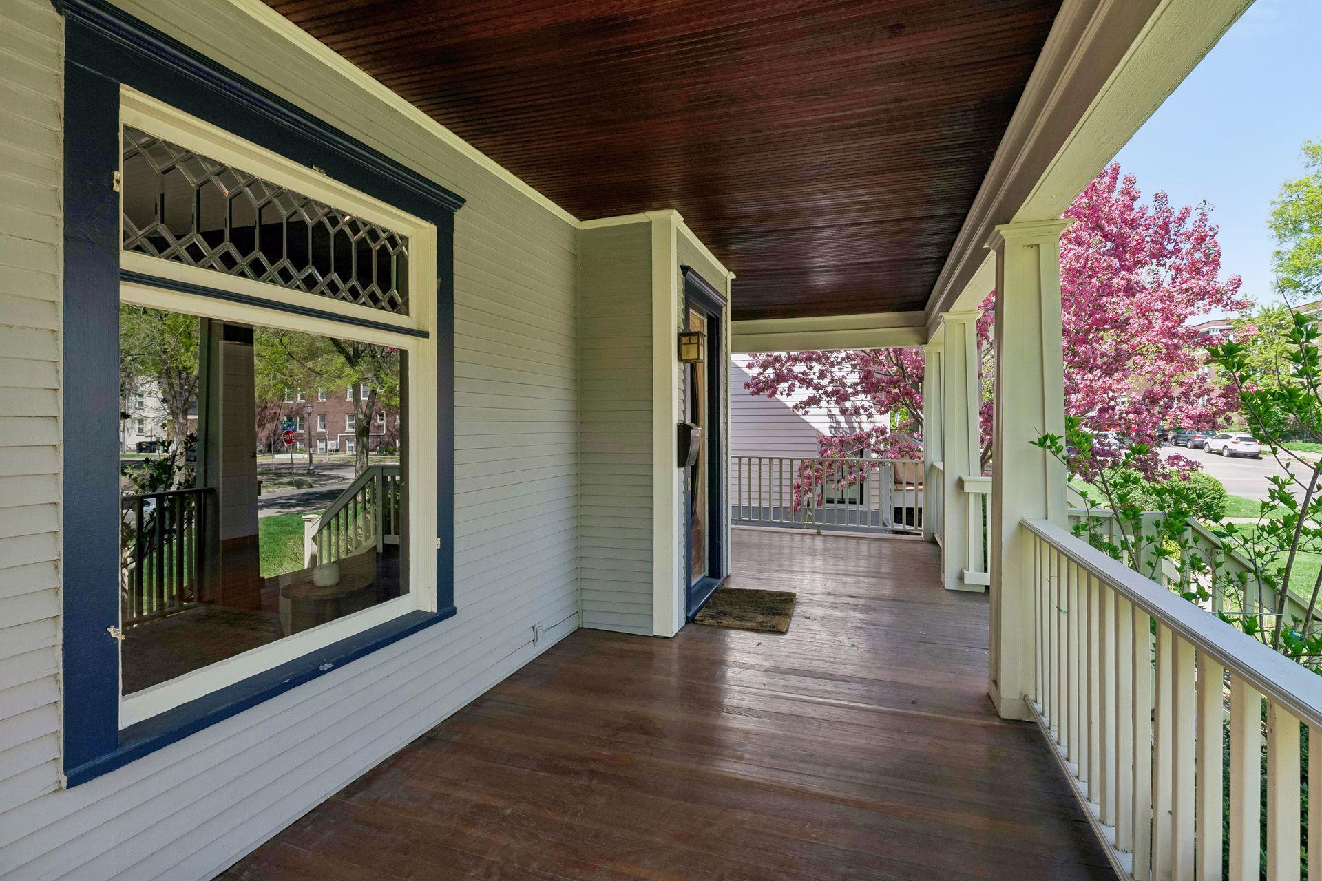 2006 Fremont Avenue S