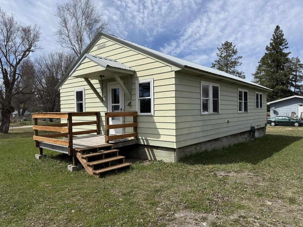 Photo of 412 4th Street NW, Big Falls, MN 56627 (MLS # 7072866)