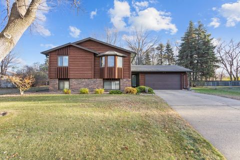 8027 Dupont Court N Brooklyn Park MN 55444