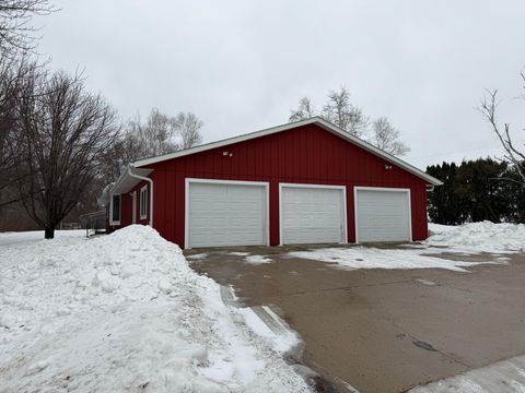 204 S Schendel Street Blomkest MN 56216