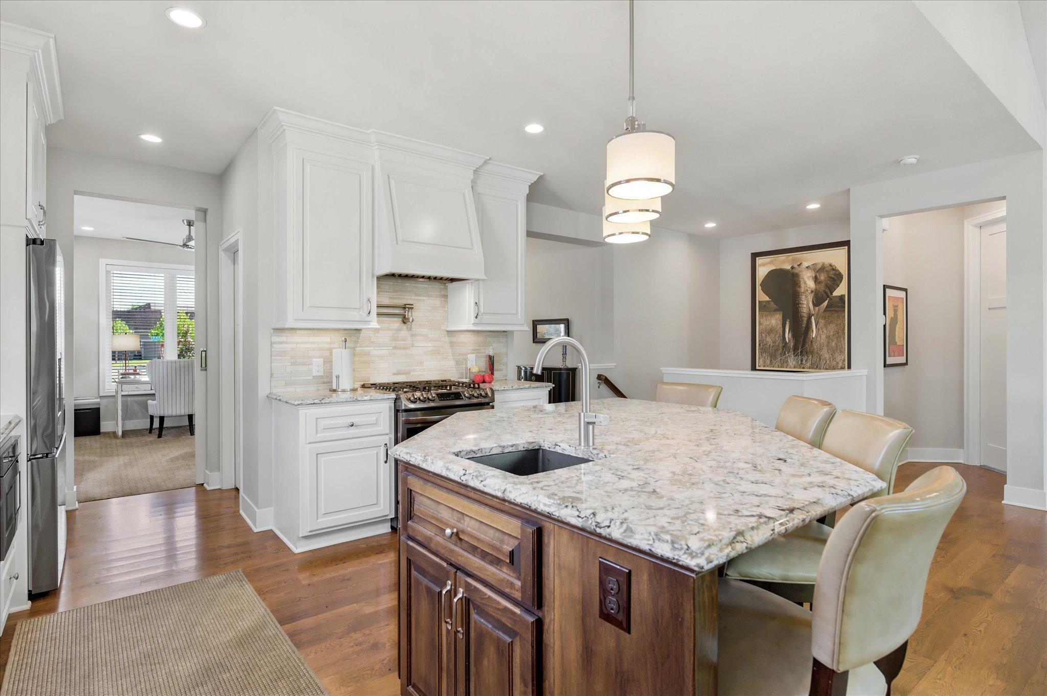 739 Stonebay Drive