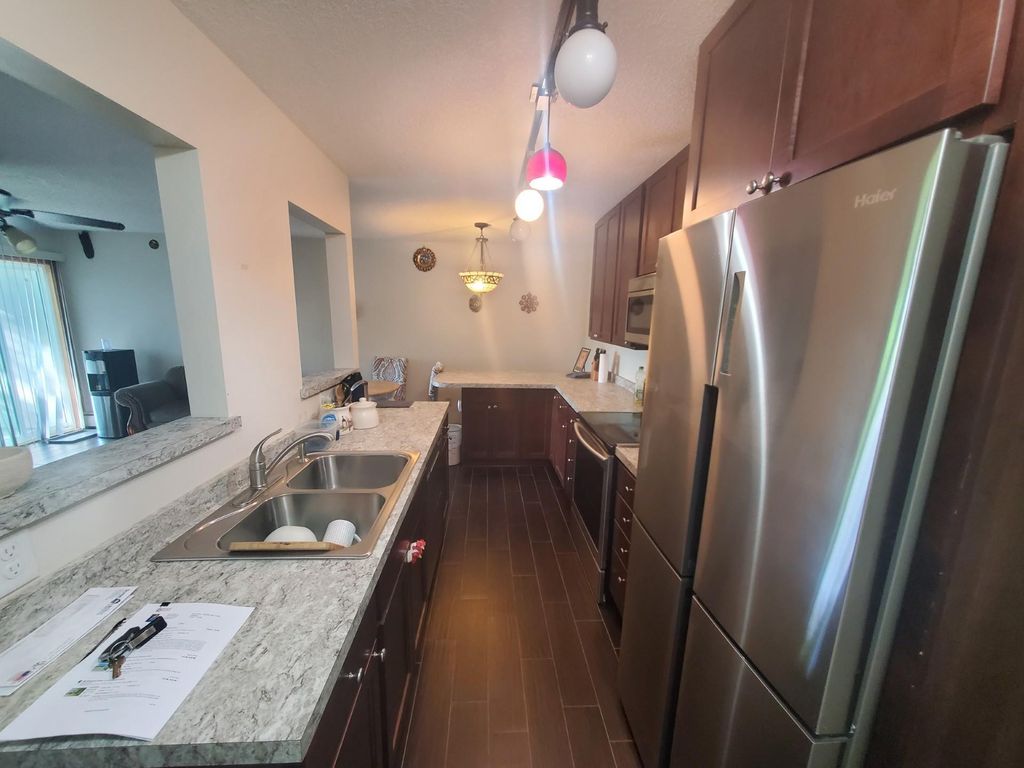 Photo of 12826 Nicollet Avenue #202, Burnsville, MN 55337 (MLS # 6823625)