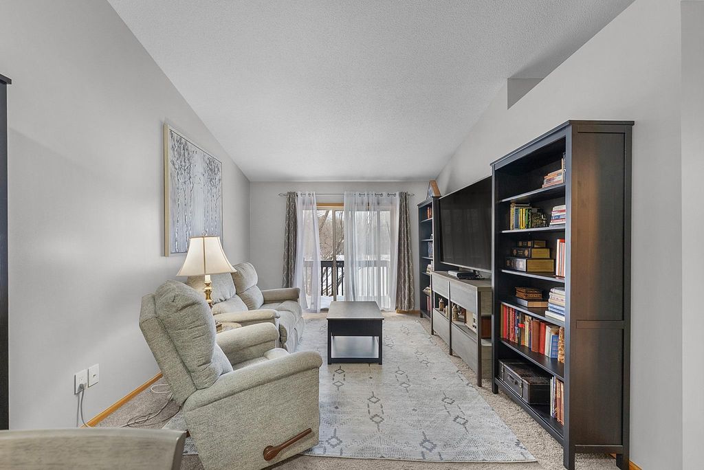 Photo of 1043 Honeysuckle Lane SE, Cambridge, MN 55008 (MLS # 7001223)