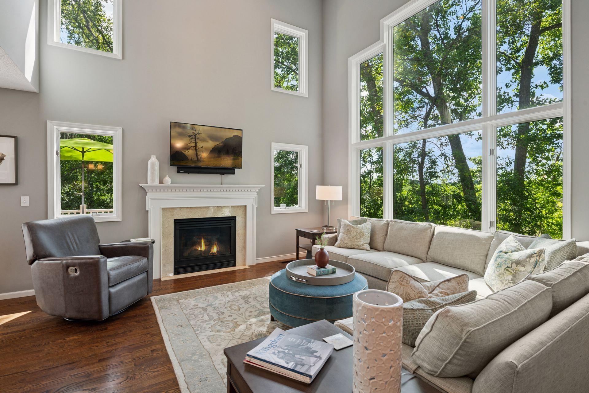 5446 Sanibel Drive
