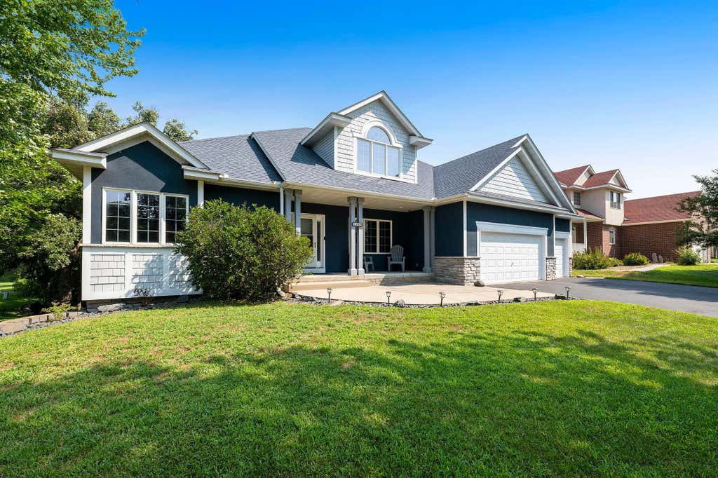 Photo of 1289 130th Lane NW, Coon Rapids, MN 55448 (MLS # 7118540)