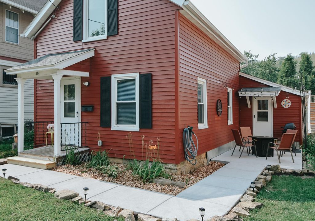 Photo of 334 E 7th Street, Red Wing, MN 55066 (MLS # 7050971)