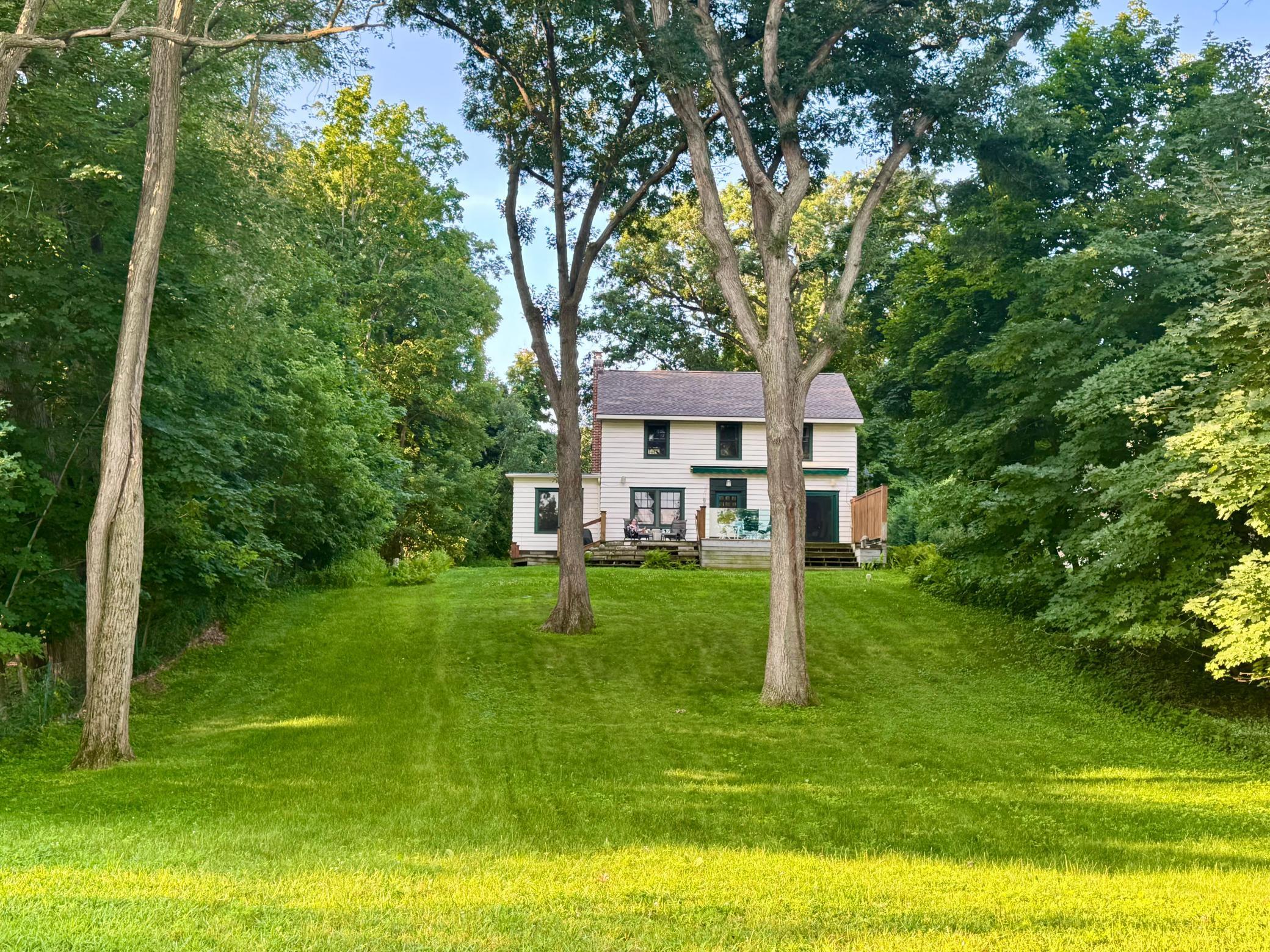 2431 S Shore Boulevard