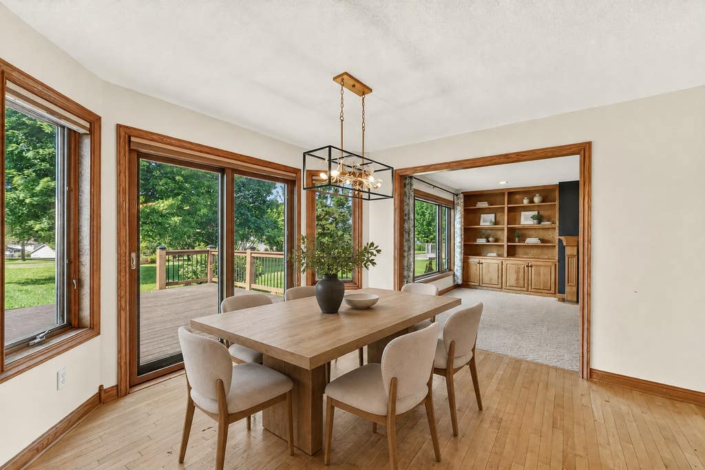 Photo of 1110 Southern Hills Lane SW, Rochester, MN 55902 (MLS # 7102437)