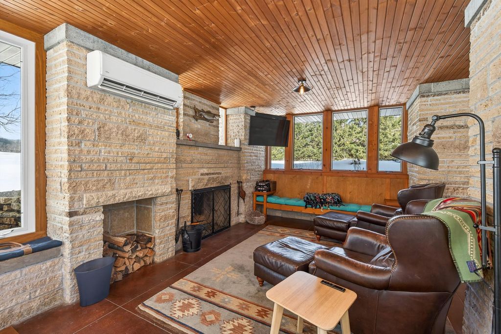 Photo of N8811 1047th Street, River Falls, WI 54022 (MLS # 7065422)