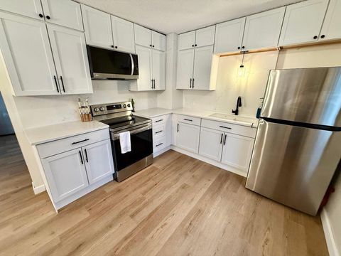 1224 Winnetka Avenue N Golden Valley MN 55427