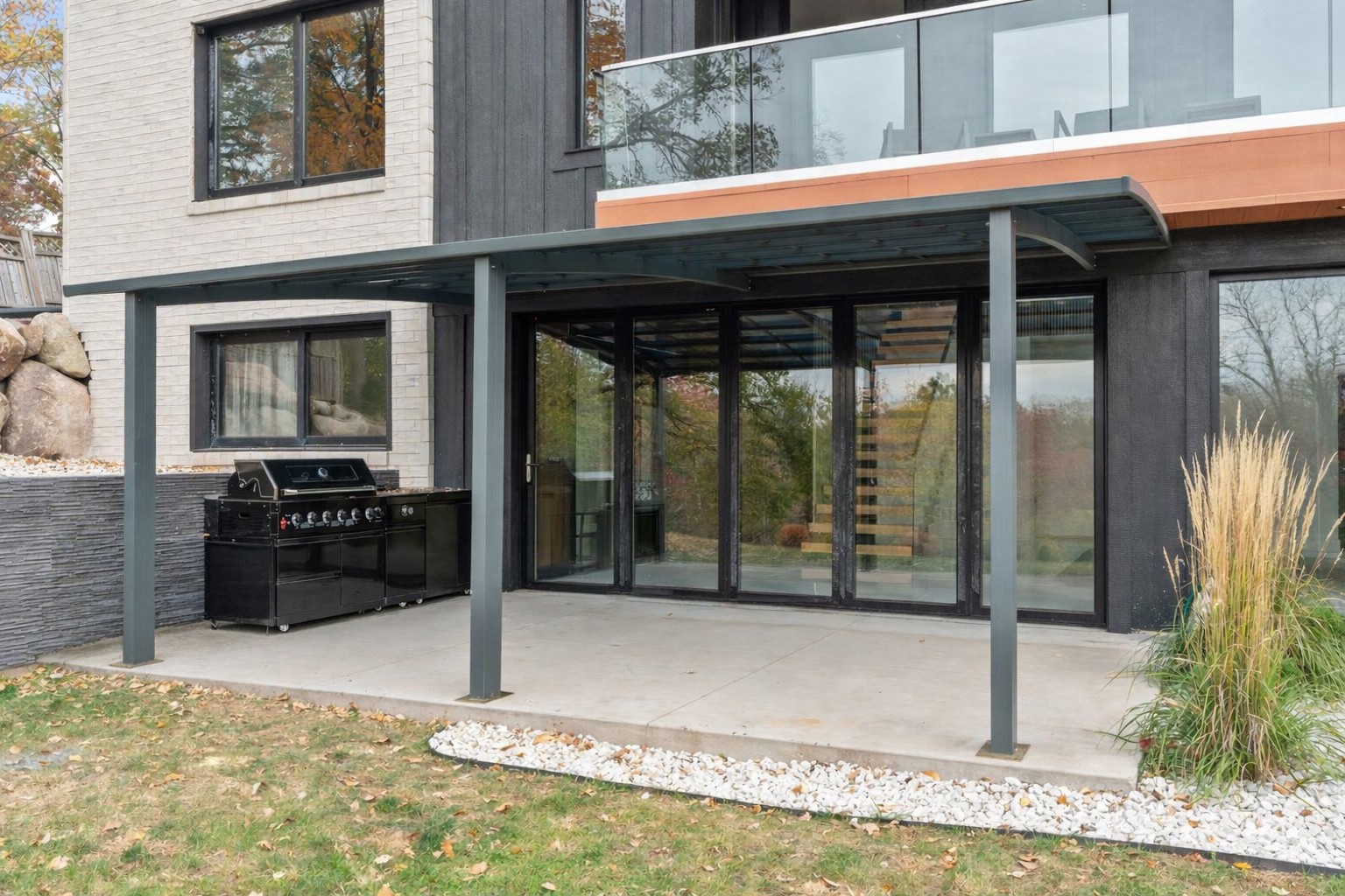 3318 W Owasso Boulevard