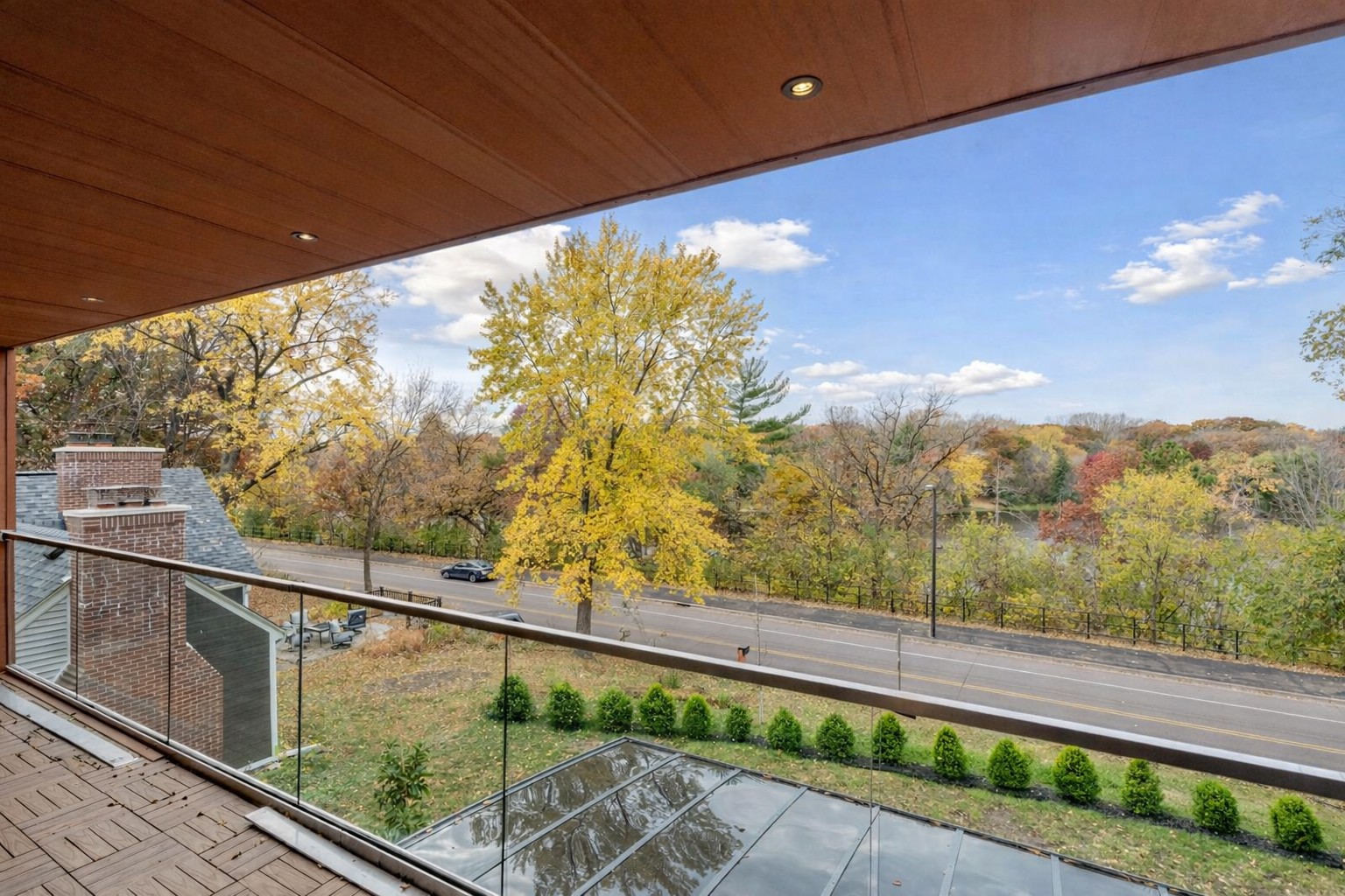 3318 W Owasso Boulevard