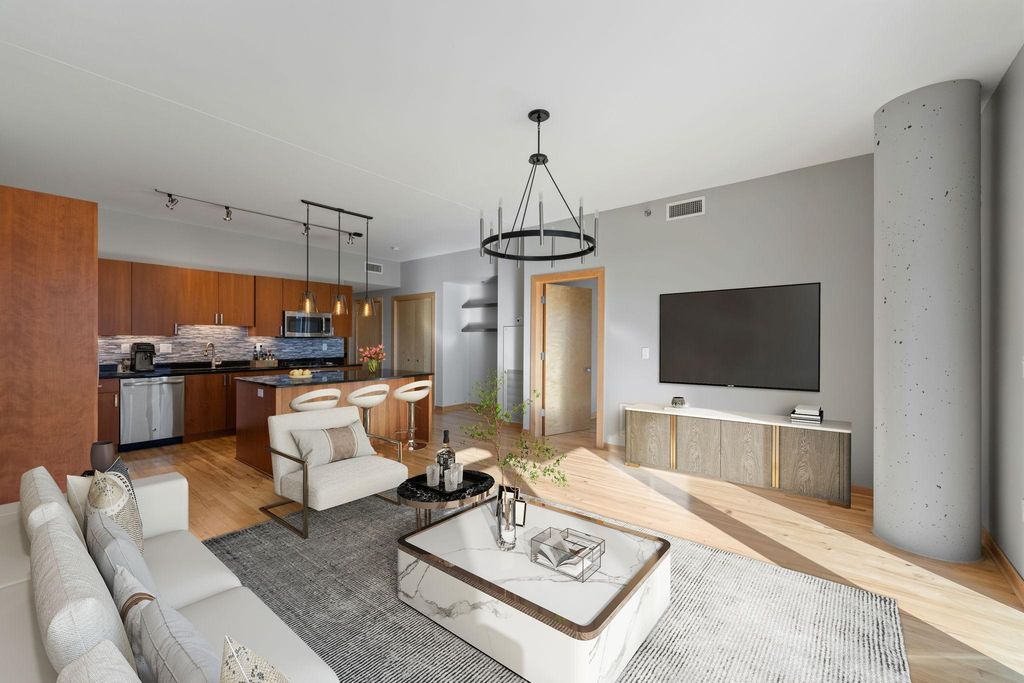 Photo of 1120 S 2nd Street #813, Minneapolis, MN 55415 (MLS # 7029137)