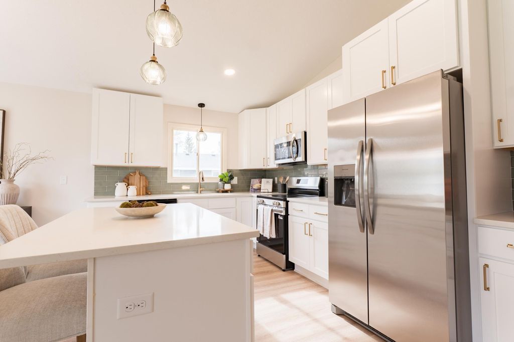 Photo of 2515 N 83rd Avenue N, Brooklyn Park, MN 55444 (MLS # 7062522)