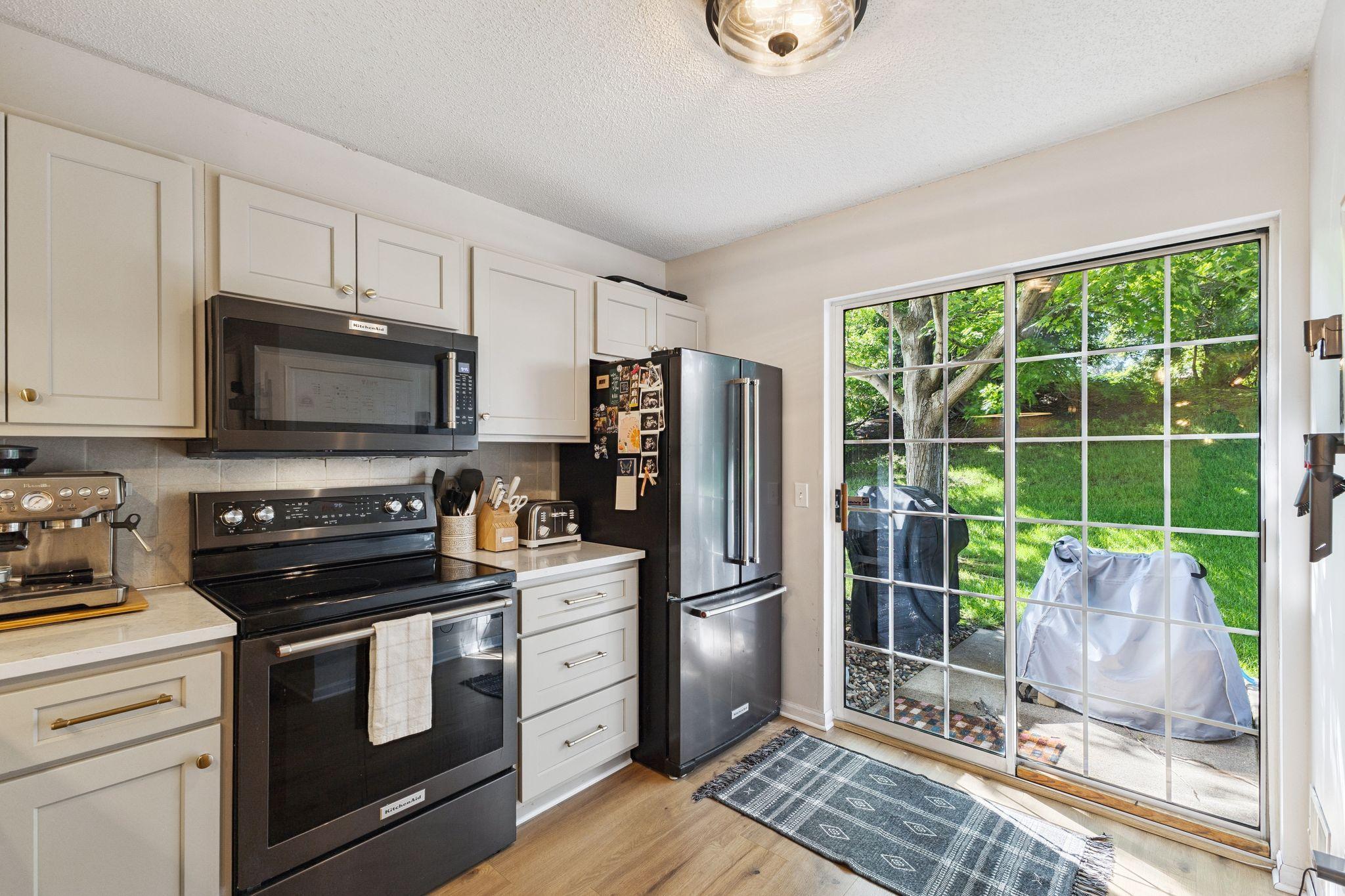 1909 Southcross Drive W 1601