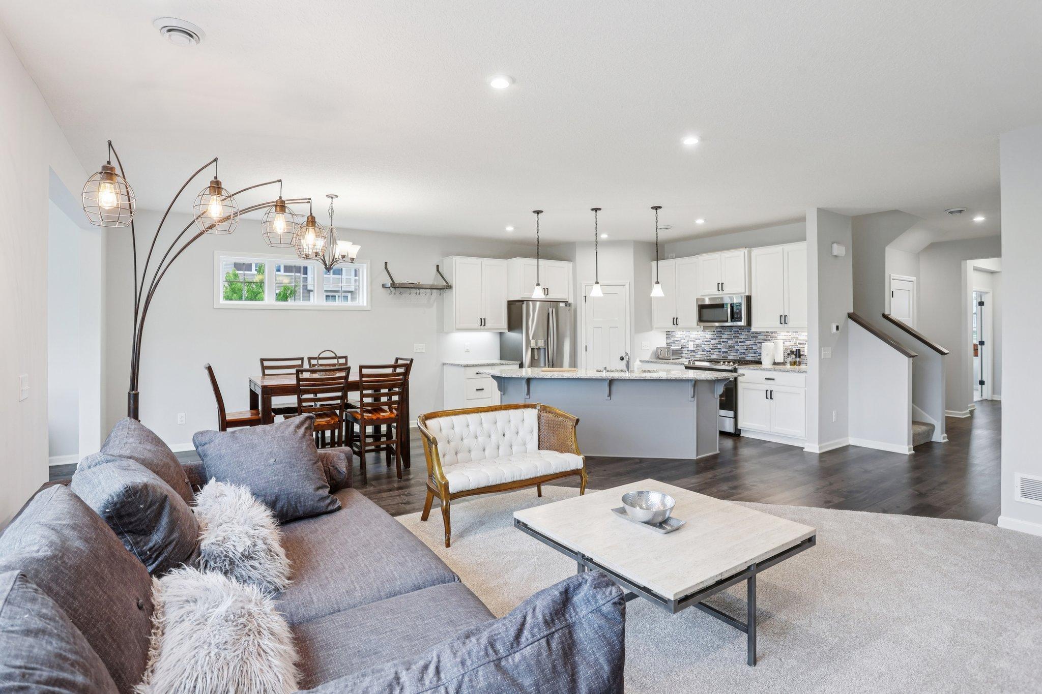 4600 Foxglove Drive