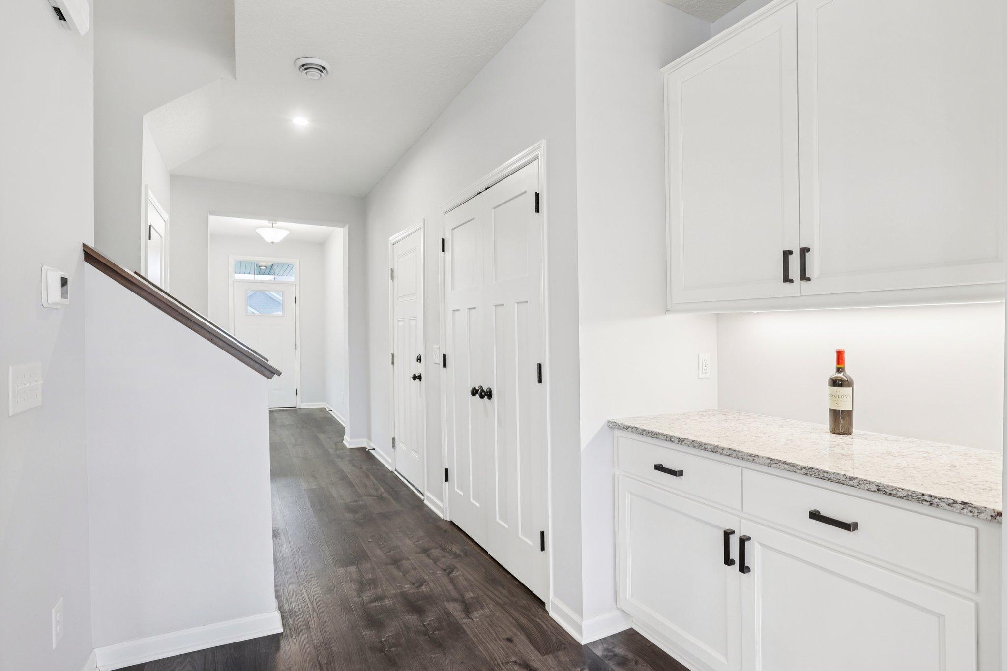 4600 Foxglove Drive
