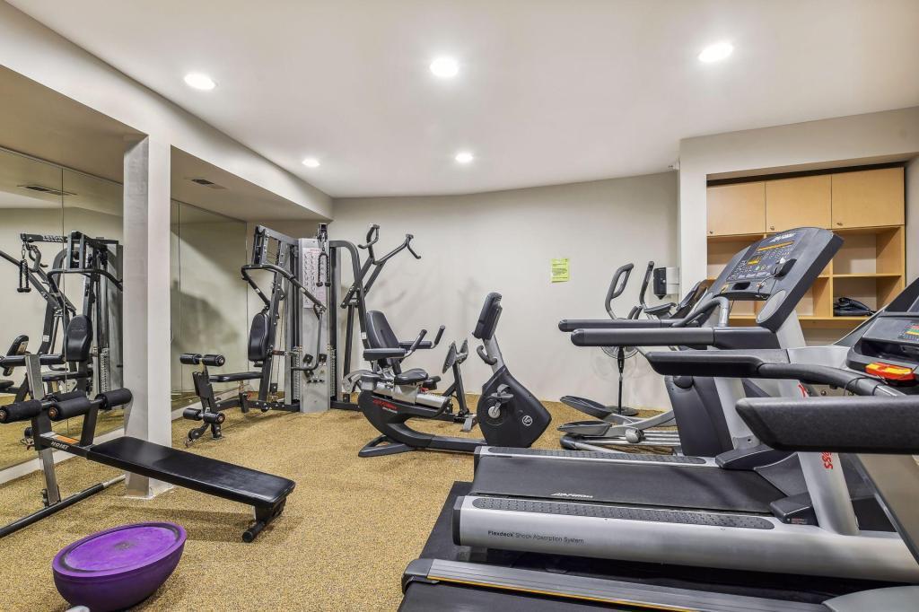 7600 Lyndale Avenue S 228