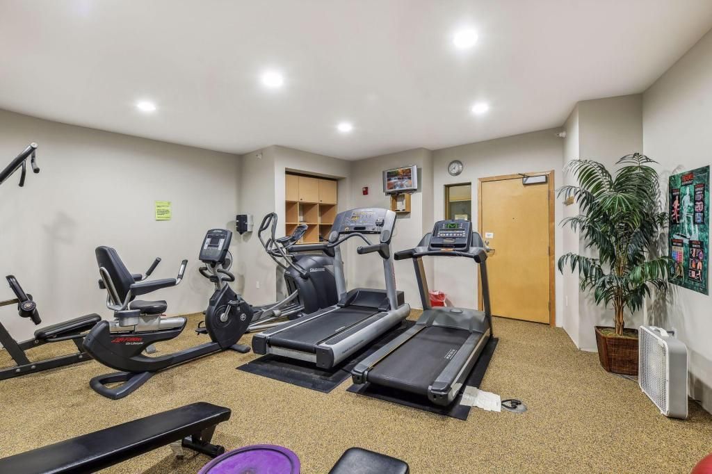 Photo of 7600 Lyndale Avenue S #228, Richfield, MN 55423 (MLS # 7012694)