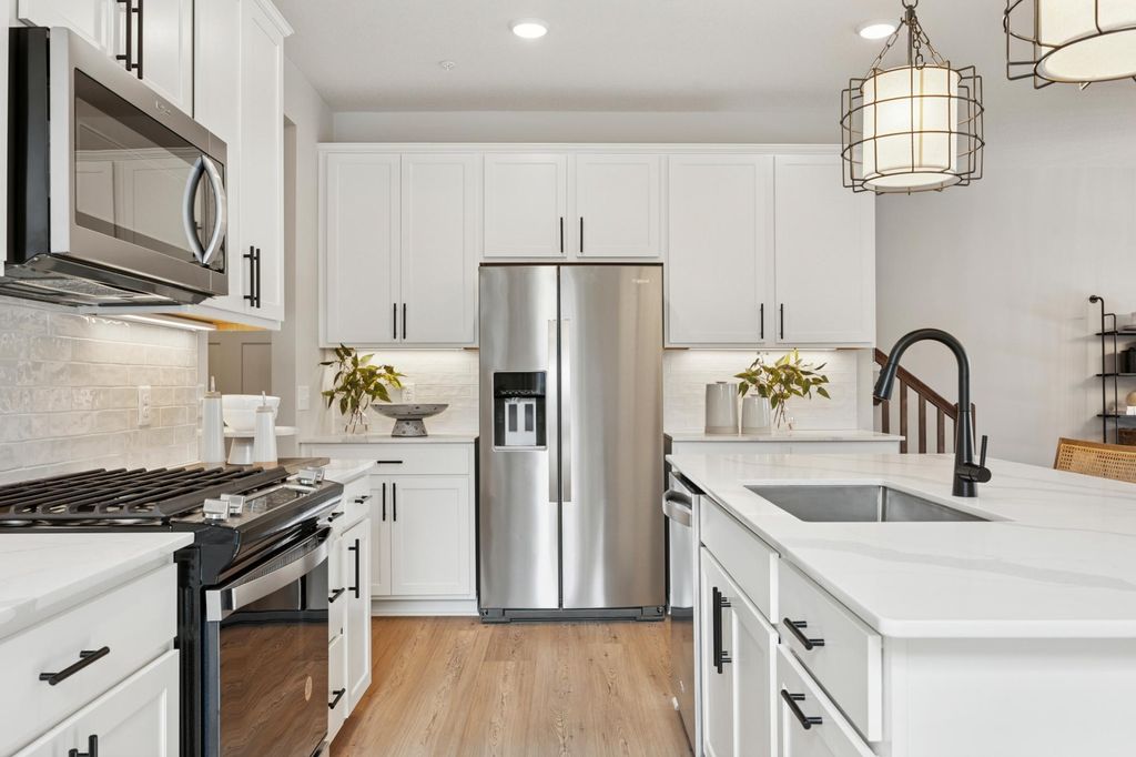 Photo of 17983 Genoa Drive, Lakeville, MN 55044 (MLS # 7111991)