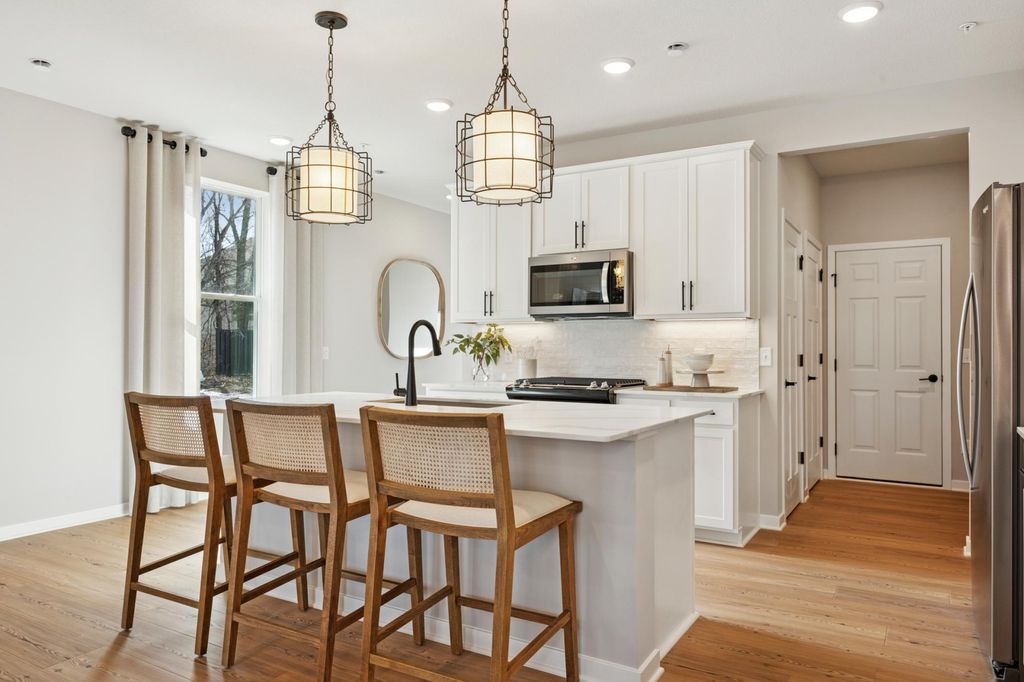 Photo of 17983 Genoa Drive, Lakeville, MN 55044 (MLS # 7111991)