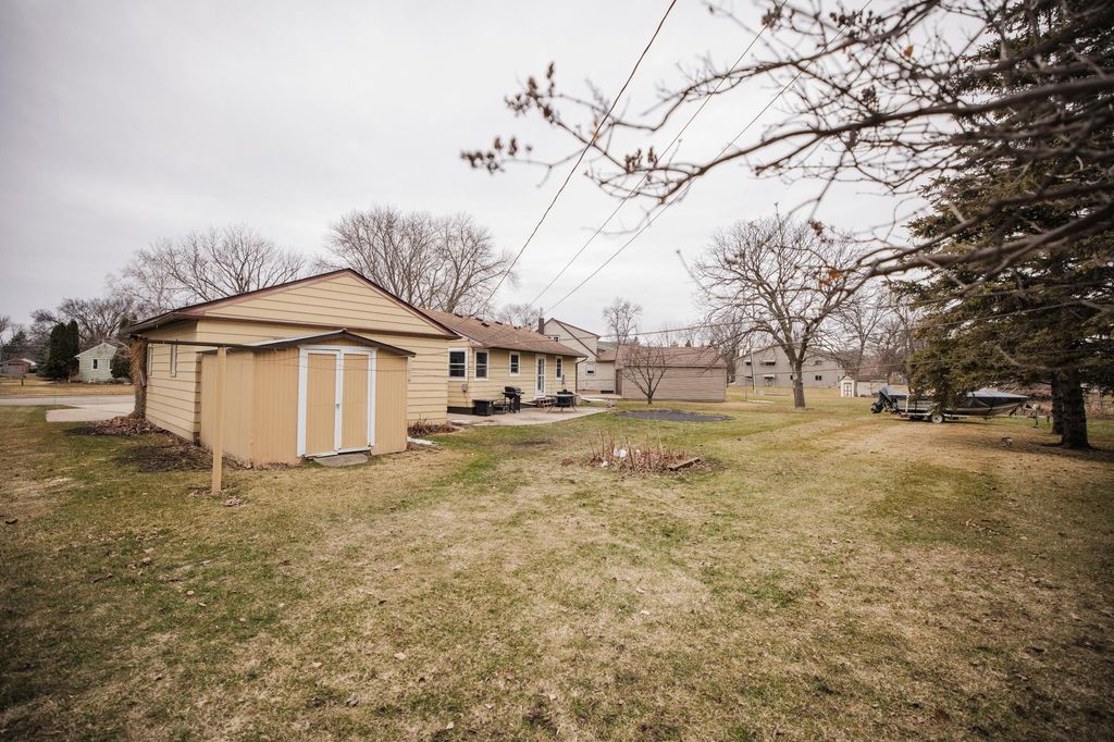 Photo of 109 Ridge Road, Morris, MN 56267 (MLS # 7061424)