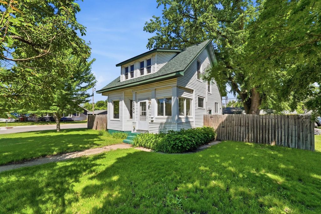 Photo of 225 Main Street W, Melrose, MN 56352 (MLS # 7089221)