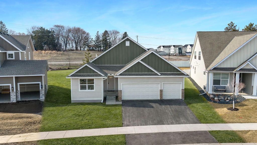 Photo of 316 Distel Drive, Le Sueur, MN 56058 (MLS # 7058055)