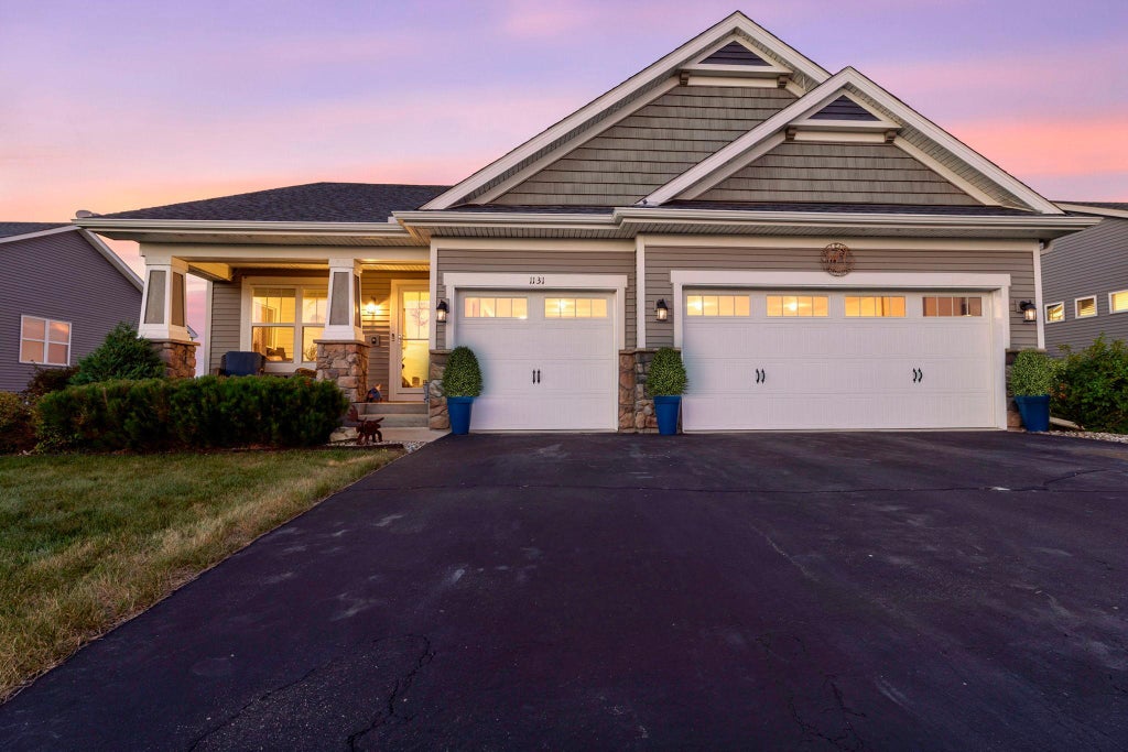 Photo of 1131 Stonebridge Path, Jordan, MN 55352 (MLS # 7108098)