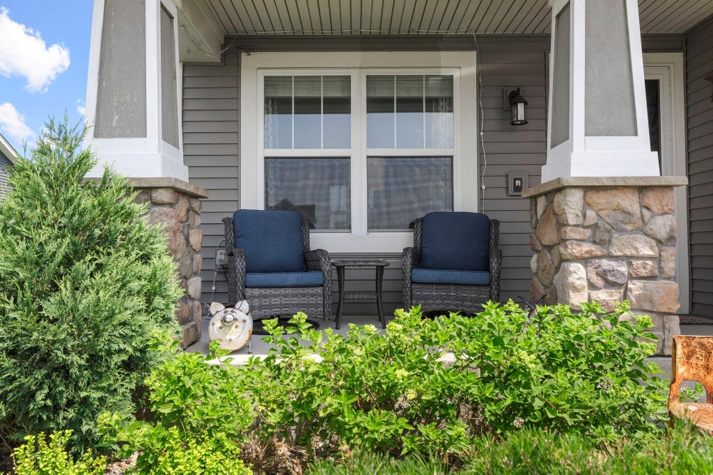 Photo of 1131 Stonebridge Path, Jordan, MN 55352 (MLS # 7108098)