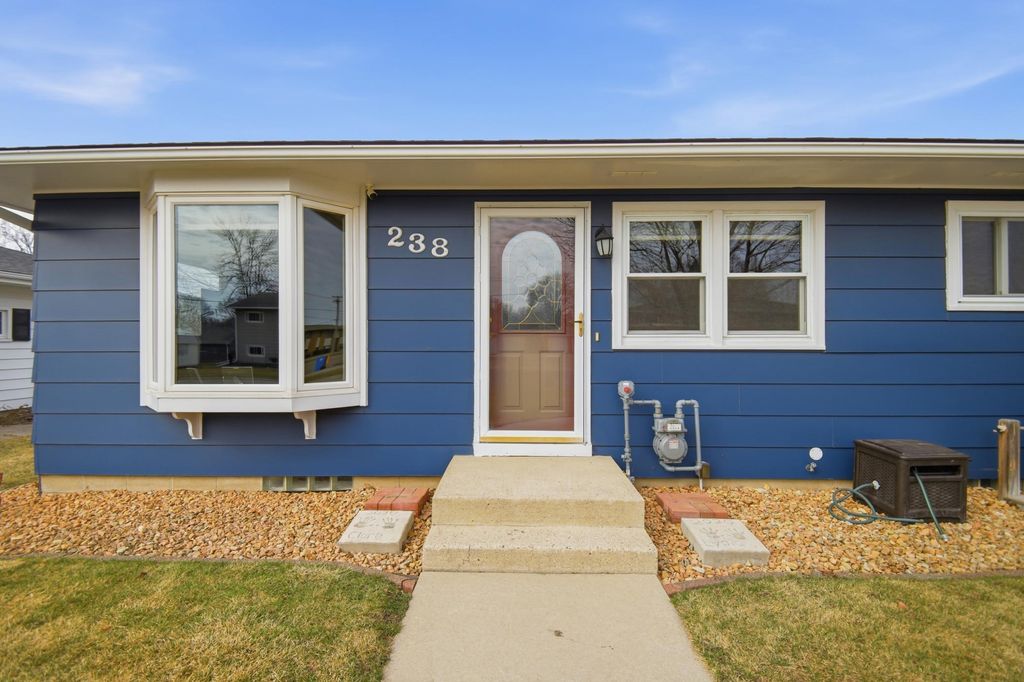 Photo of 238 13th Street SW, Owatonna, MN 55060 (MLS # 7042852)