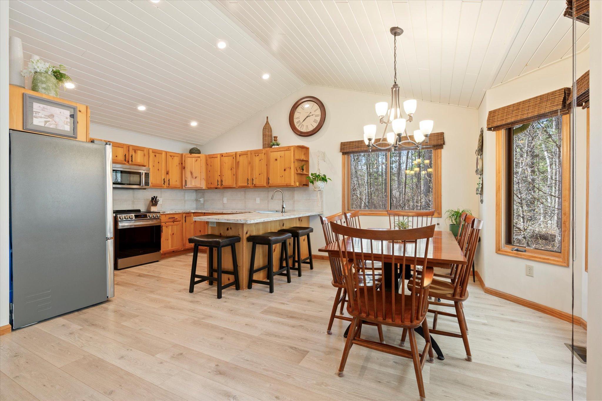 7772 Chickasaw Circle