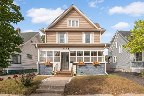 1149 Selby Avenue Saint Paul MN 55104