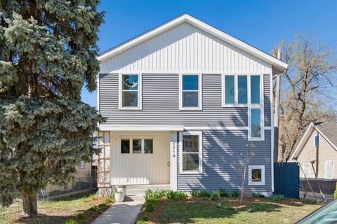 Photo of 2214 4th Avenue N, Minneapolis, MN 55405 (MLS # 7040584)