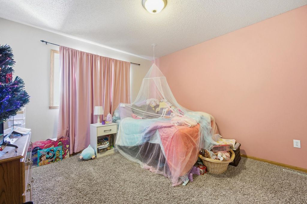 Photo of 1007 11th Avenue SE, Barnesville, MN 56514 (MLS # 7011619)