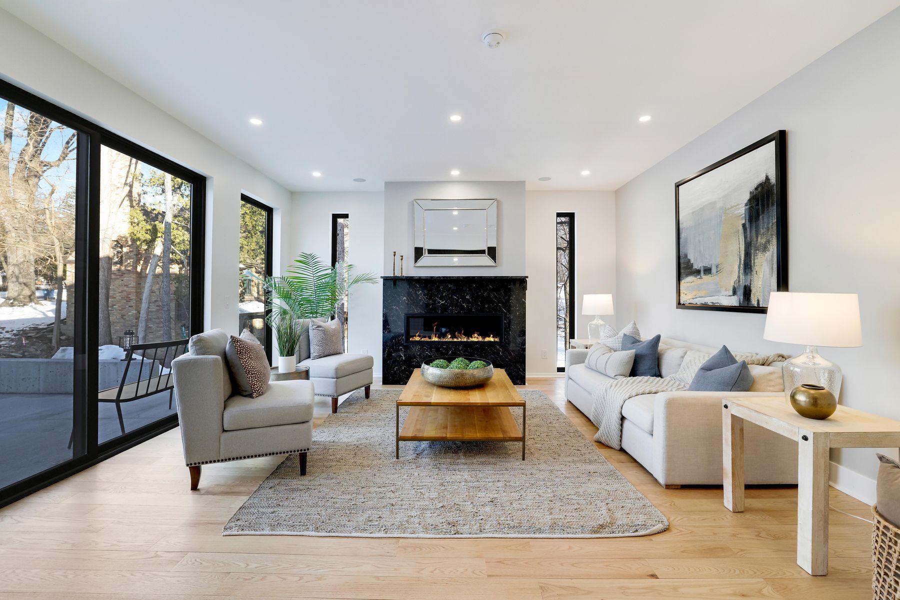 1125 Tyrol Trail