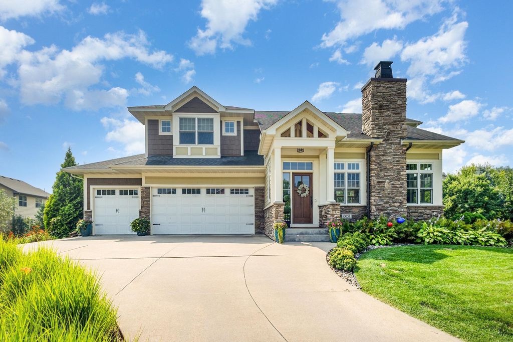 Photo of 8851 67th Street S, Cottage Grove, MN 55016 (MLS # 7018858)