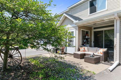 6145 Courtly Alcove G Woodbury MN 55125