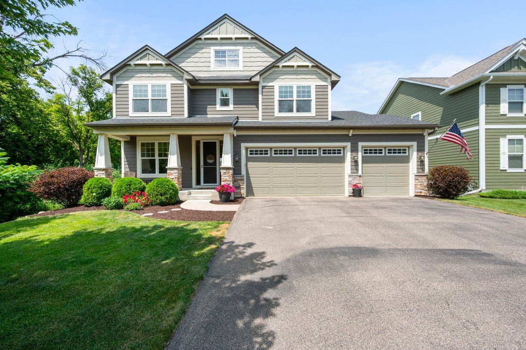 Photo of 6872 Creekside Way, Excelsior, MN 55331 (MLS # 7114009)