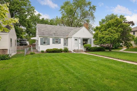 5900 Abbott Avenue S Edina MN 55410