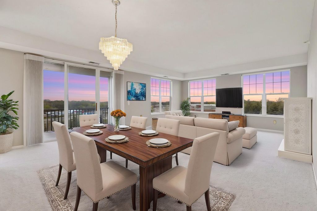 Photo of 100 Clydesdale Trail #305, Medina, MN 55340 (MLS # 7019264)