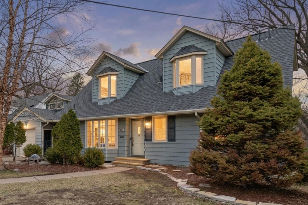 Photo of 2212 W 53rd Street, Minneapolis, MN 55419 (MLS # 6777060)