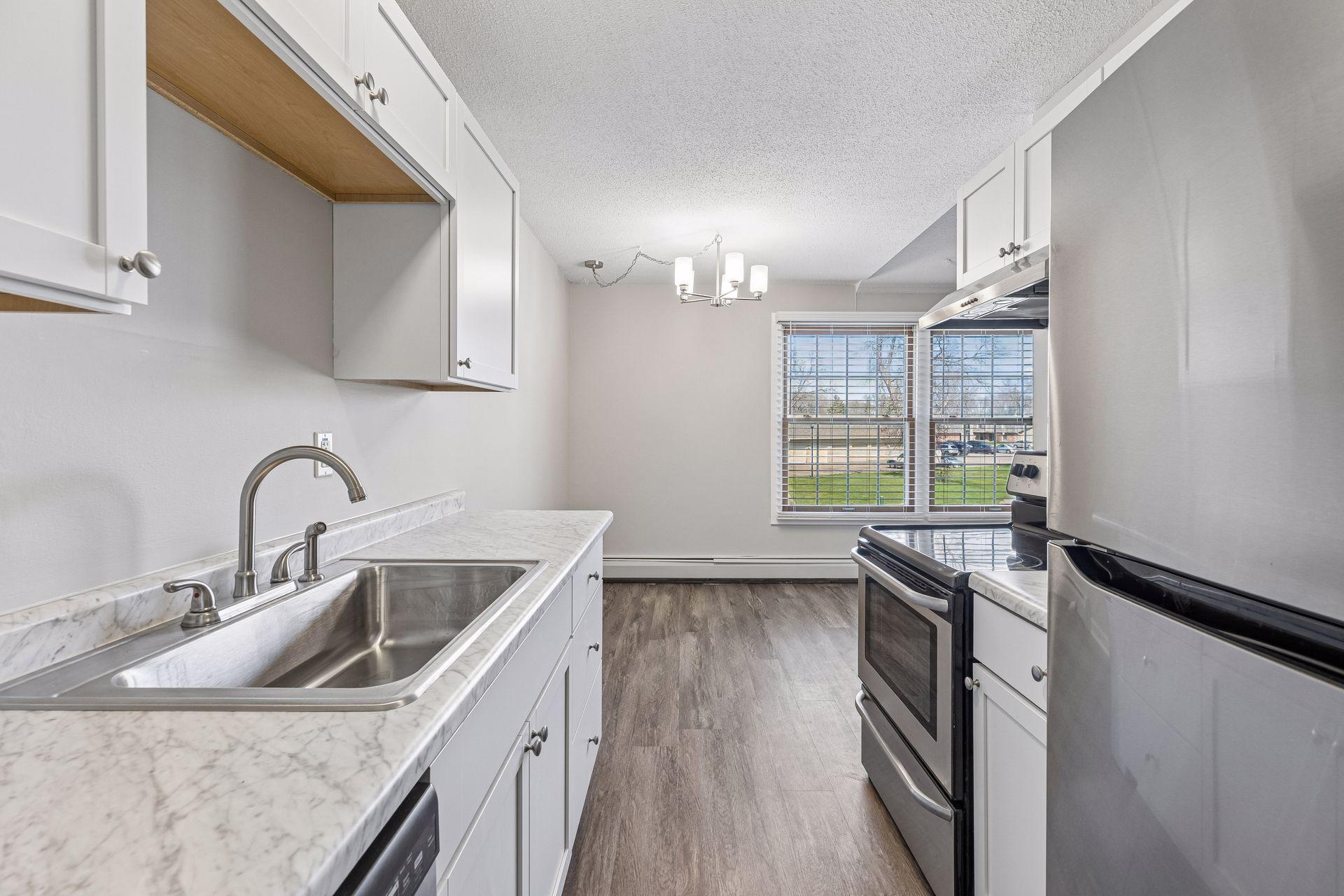 926 Westbrooke Way 8