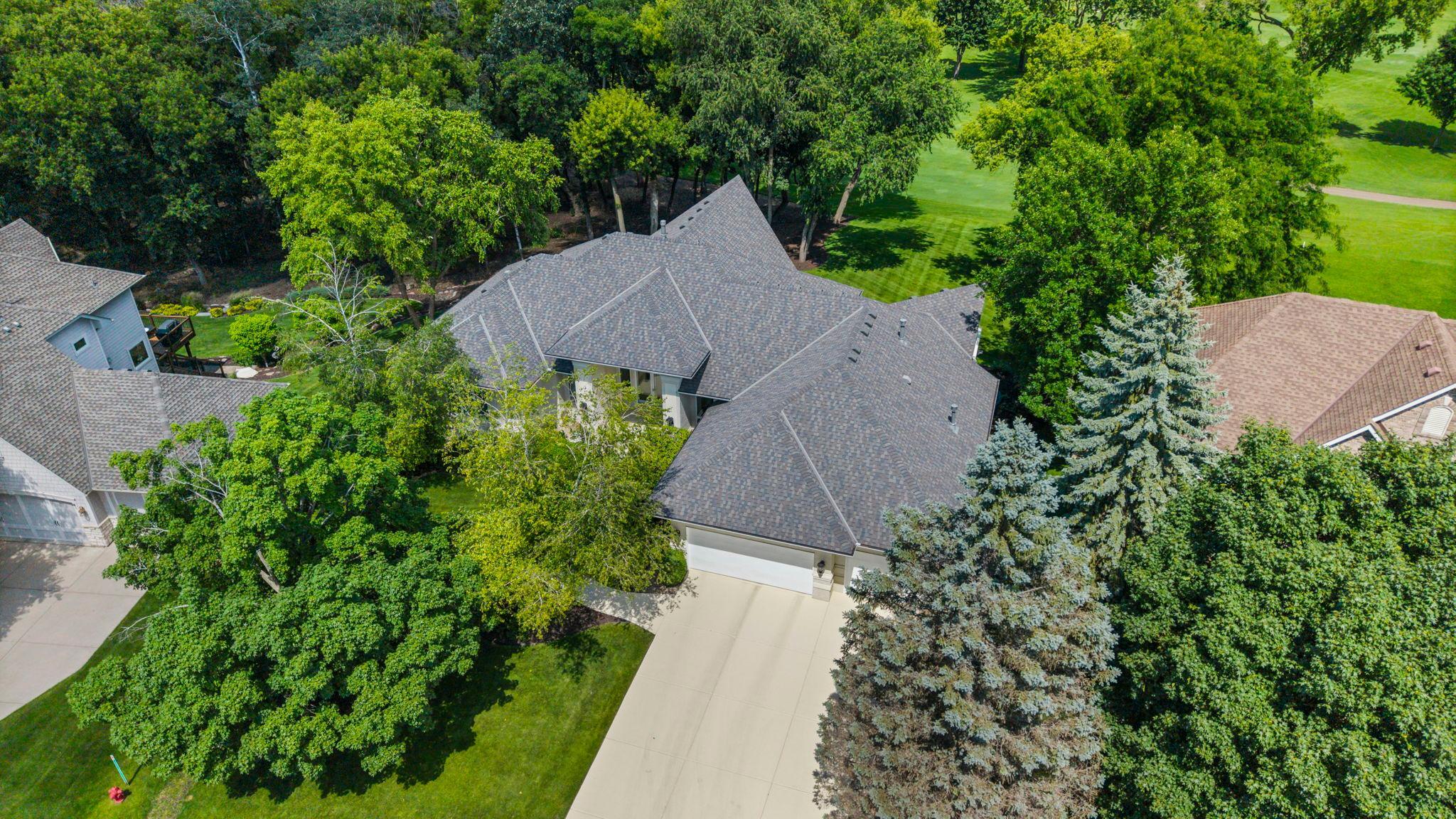 6985 Howard Lane